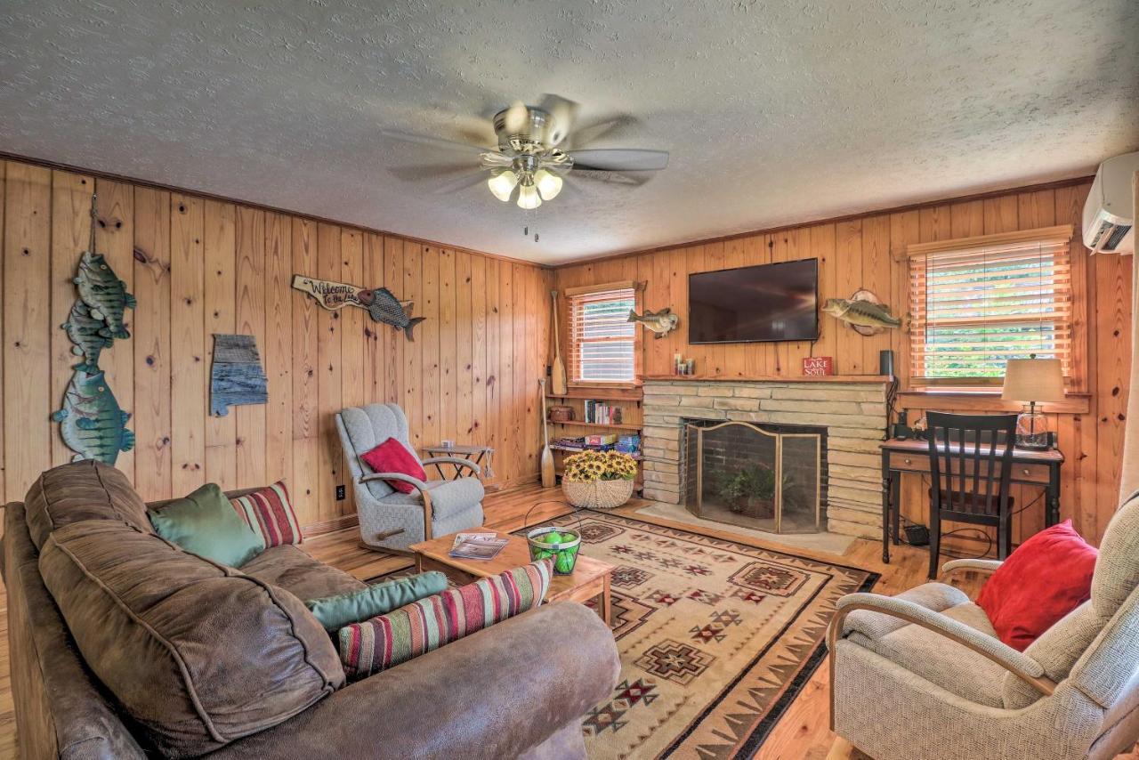 Waterfront Lake Martin Home With Grill And Beach! Eclectic Εξωτερικό φωτογραφία