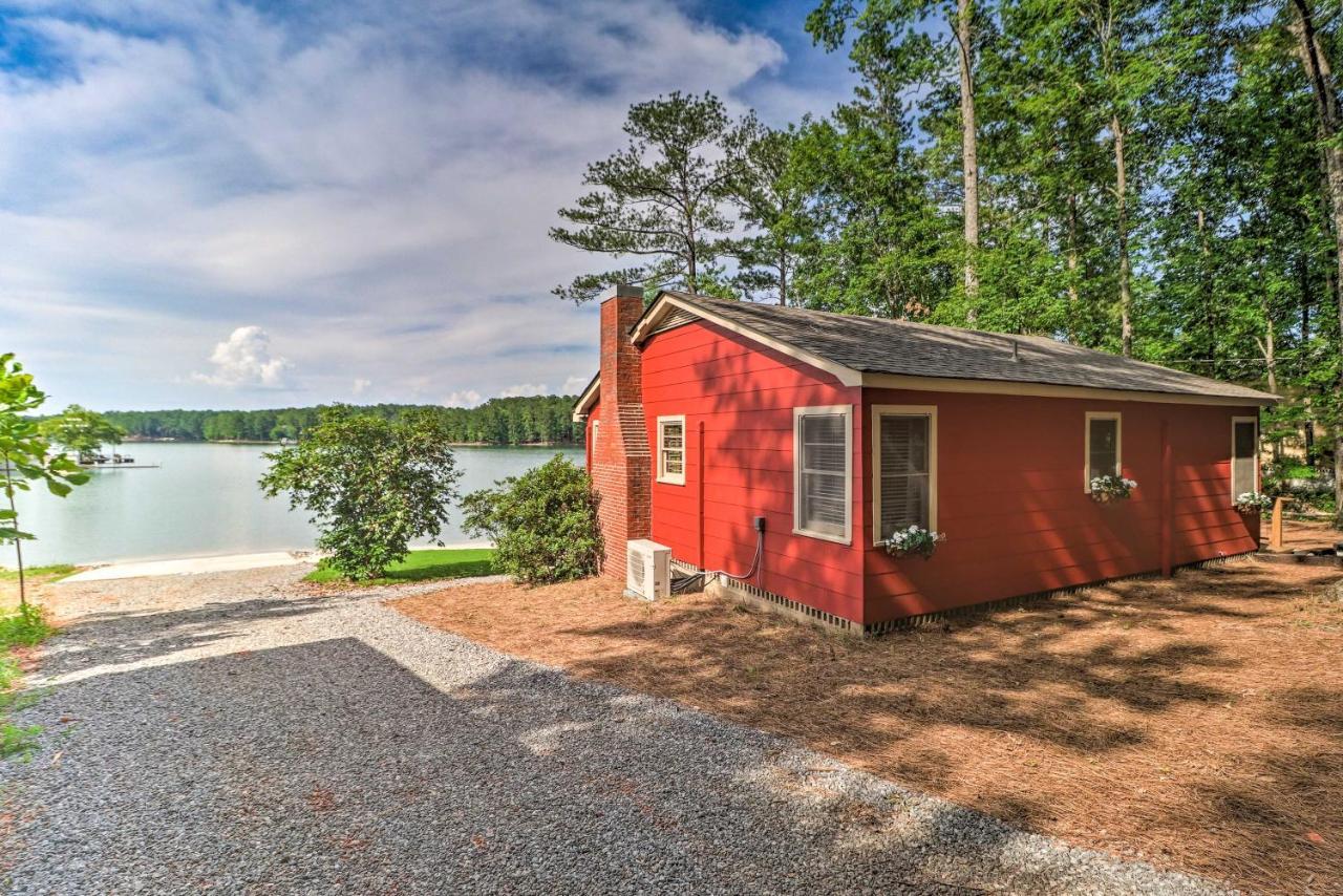 Waterfront Lake Martin Home With Grill And Beach! Eclectic Εξωτερικό φωτογραφία